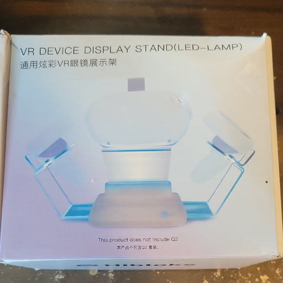VR Device Display Stand with LED Lamp - Picture 1 of 4